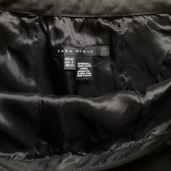 ZARA BLACK SKIRT - Picture 2 of 5